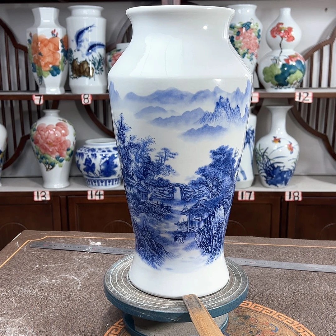 摆件景德镇陶瓷大鱼山水