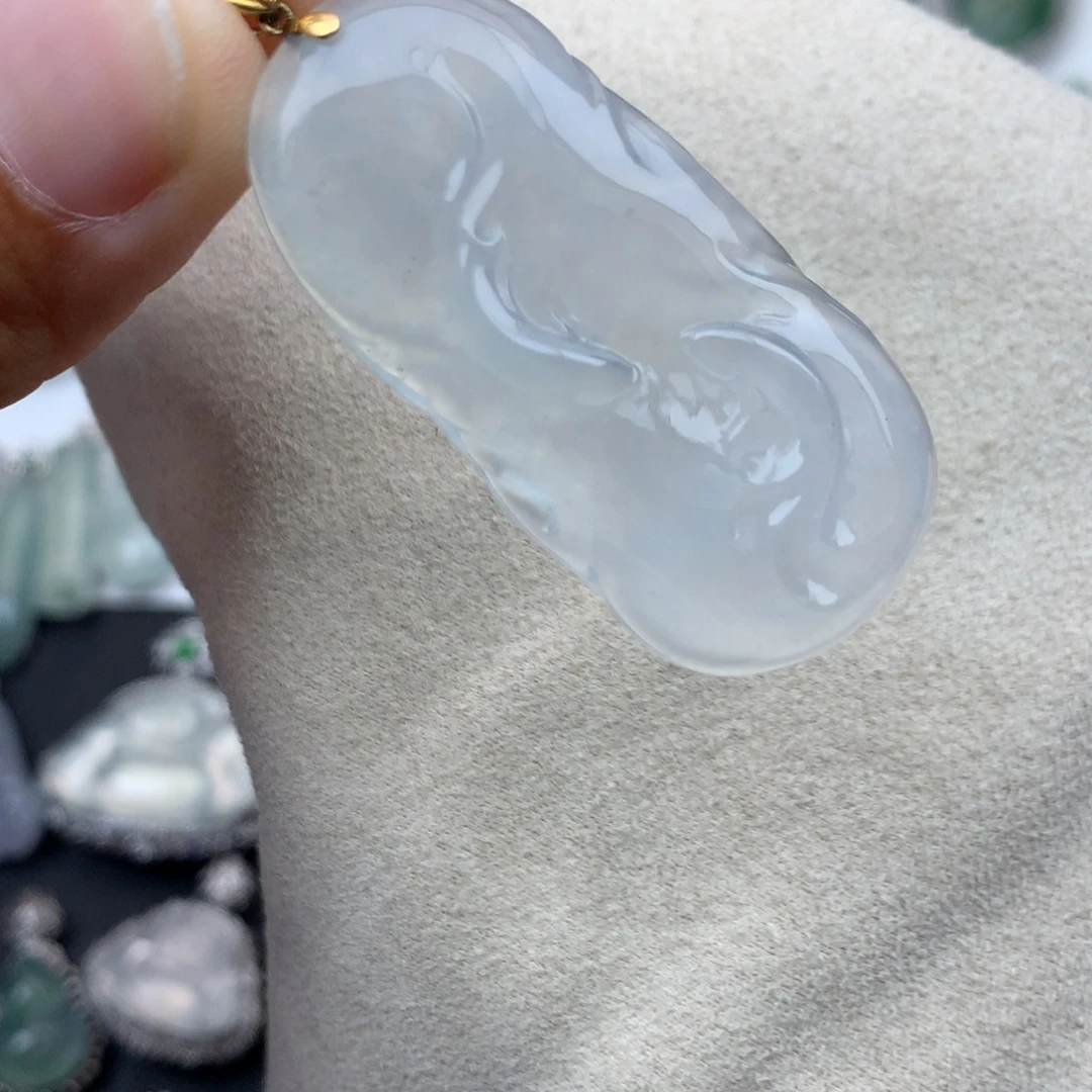 翡翠18K金镶嵌吊坠(不含链)力争上游