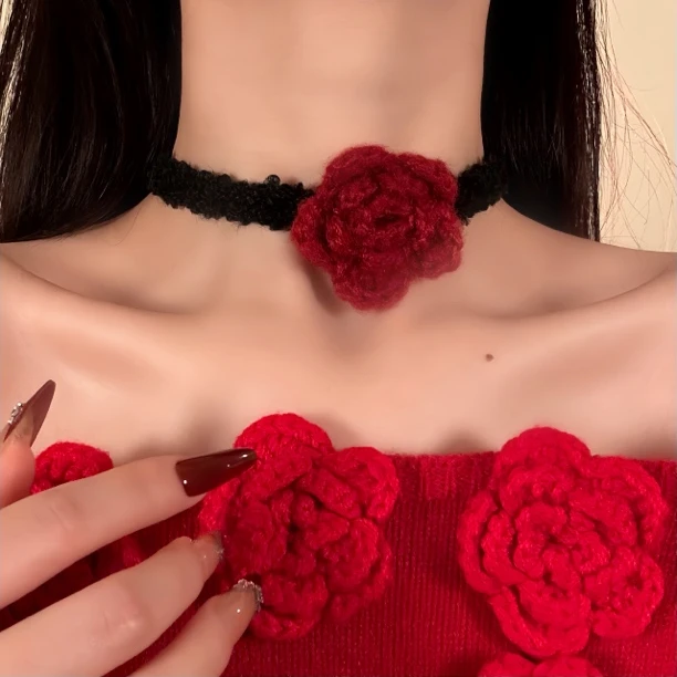 非金属布艺项链 圣诞节红色花朵毛绒choker项链女秋冬氛围感颈链