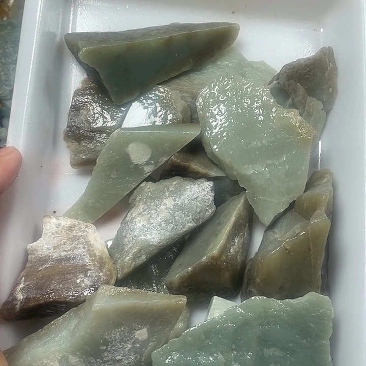 和田玉（糖玉）未镶嵌珠宝半成品