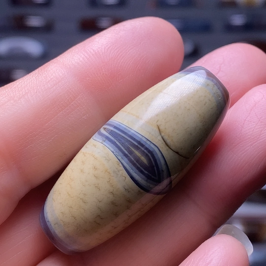 玛瑙/玉髓未镶嵌珠宝半成品