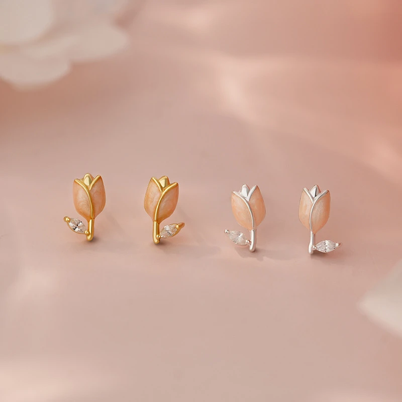 足银耳饰 S999足银郁金香耳钉女设计感小众气质港风耳环轻奢纯银