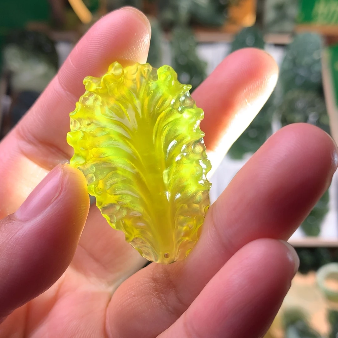 岫玉未镶嵌岫玉挂件生菜