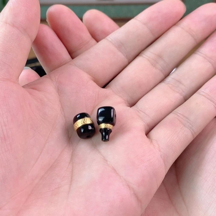 苗***和田玉未镶嵌颈饰