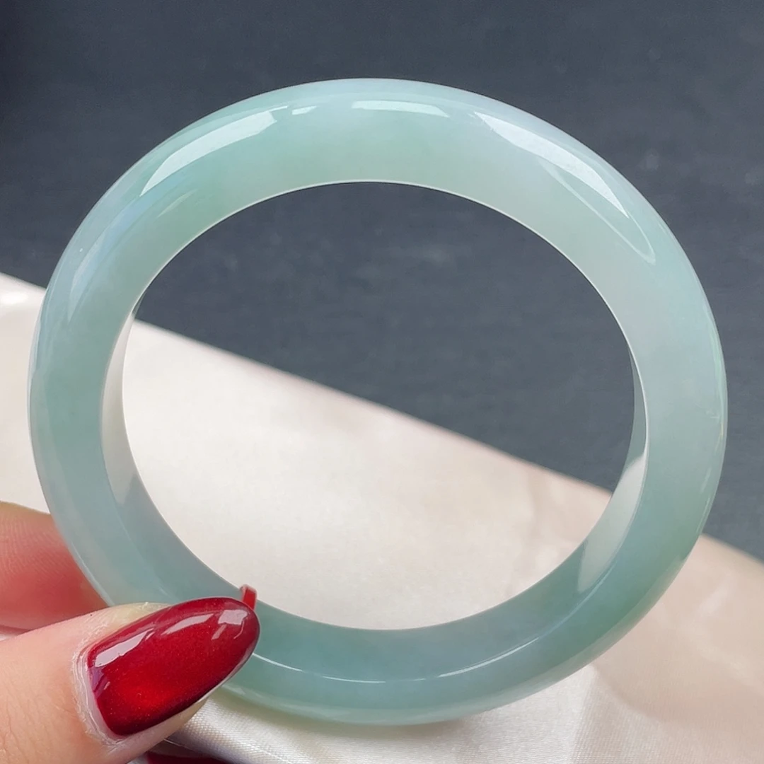 翡翠未镶嵌手镯58圈口