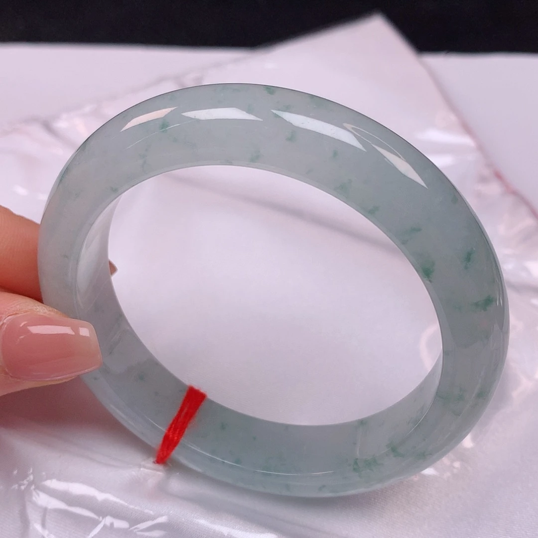 【闪购商品】翡翠手镯未镶嵌欣*57翡翠手镯