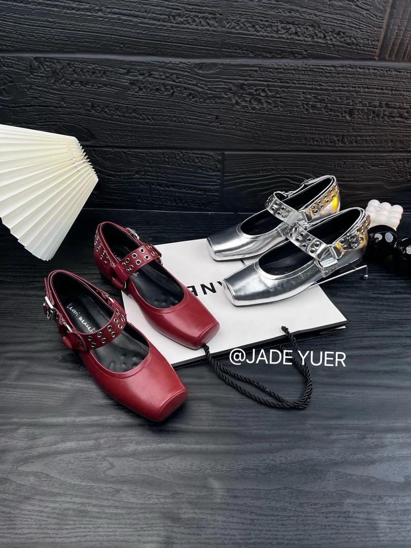 2025时尚铆钉方头玛丽珍单鞋2025春夏新款浅口皮带扣平底鞋G1124