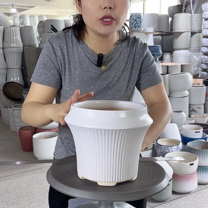 陶瓷口径18-17。亚白。。。