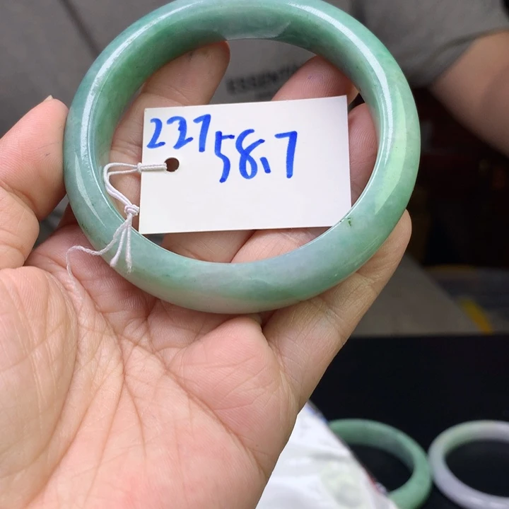 未镶嵌手镯翡翠227