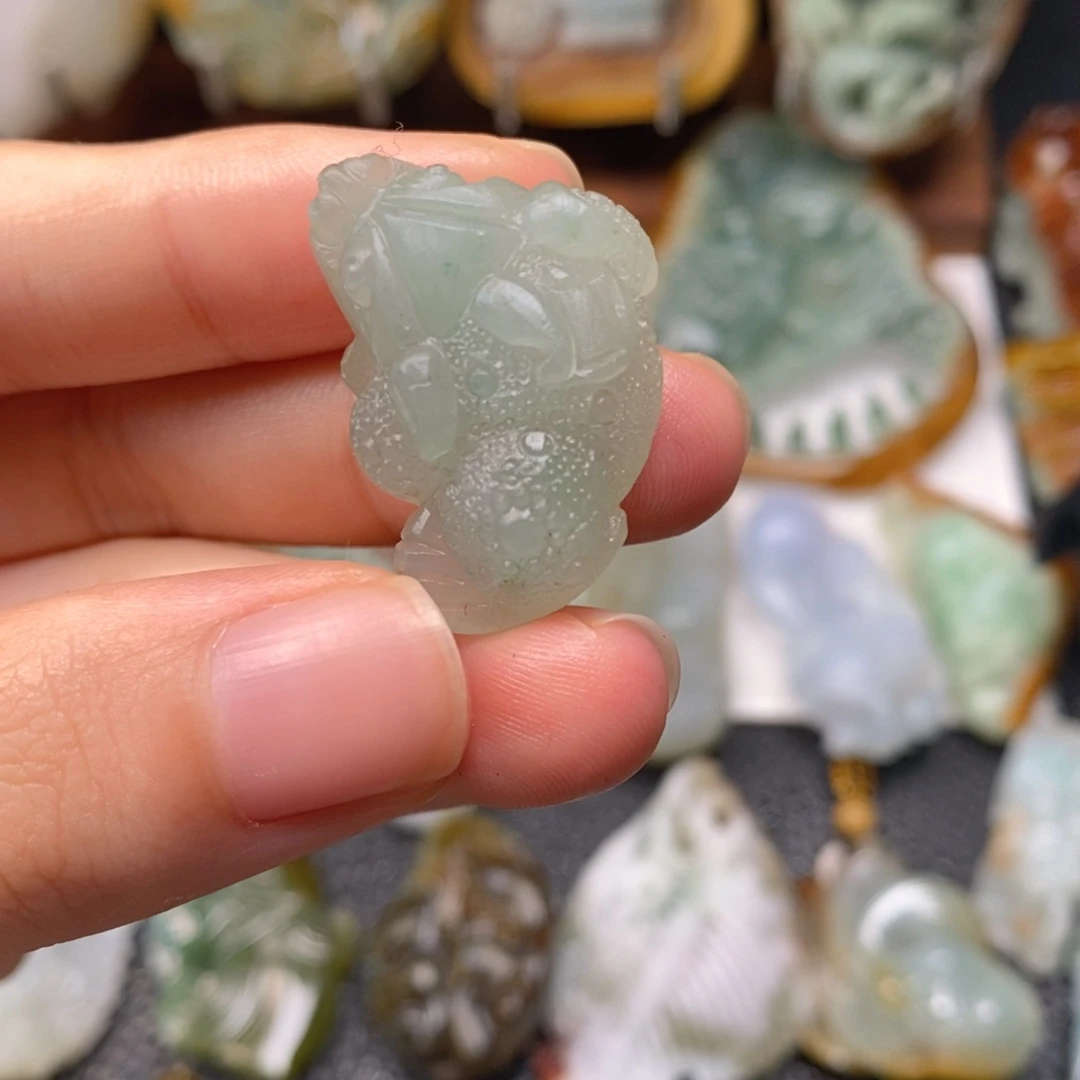 定制翡翠未镶嵌翡翠