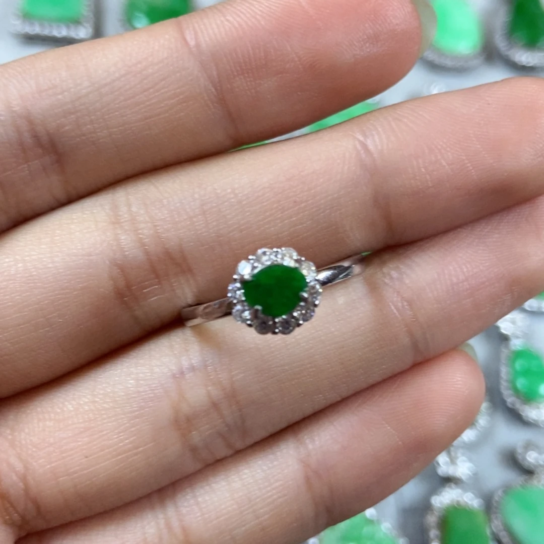 未镶嵌戒指翡翠爱心