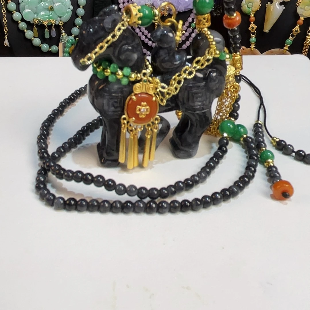 翡翠未镶嵌吊坠(赠链)战马