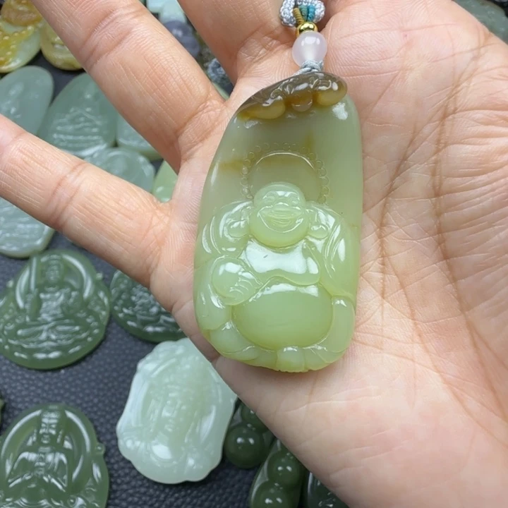 和田玉未镶嵌珠宝奇石