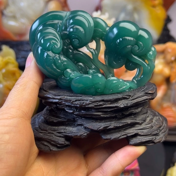 寿山石雅安绿摆件