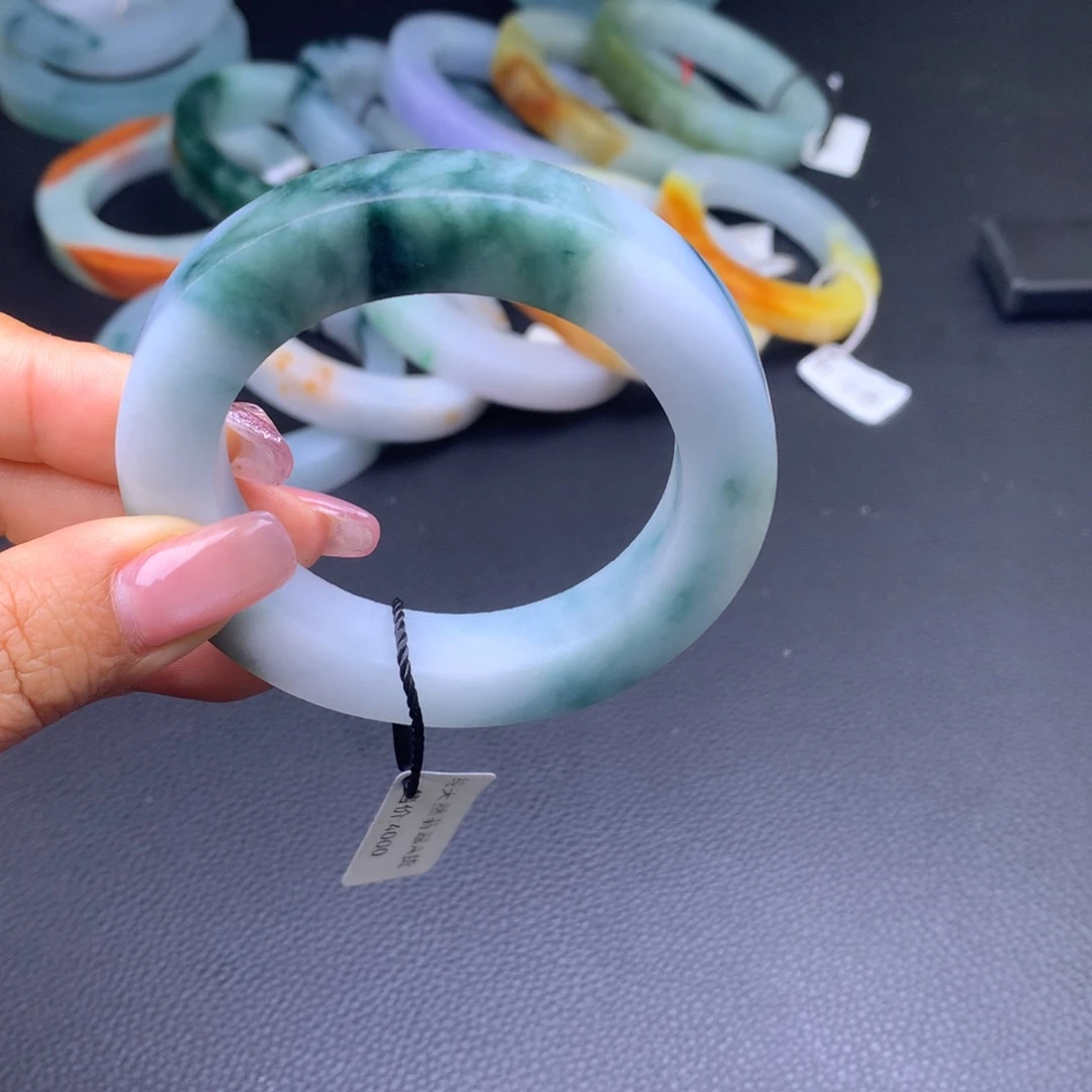 定制翡翠正未镶嵌