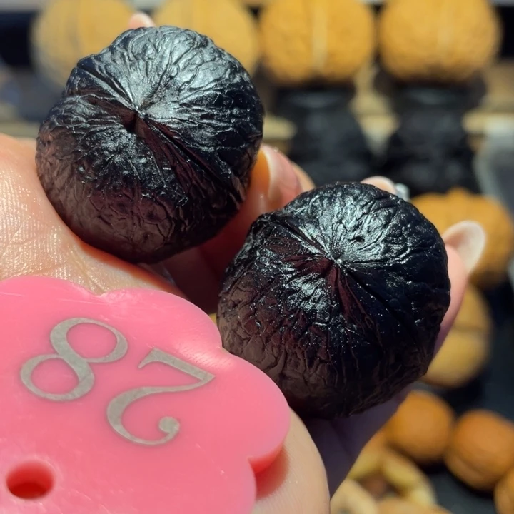 地闷蛇皮球核桃尺寸，32
