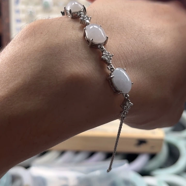 翡翠未镶嵌戒指翡翠