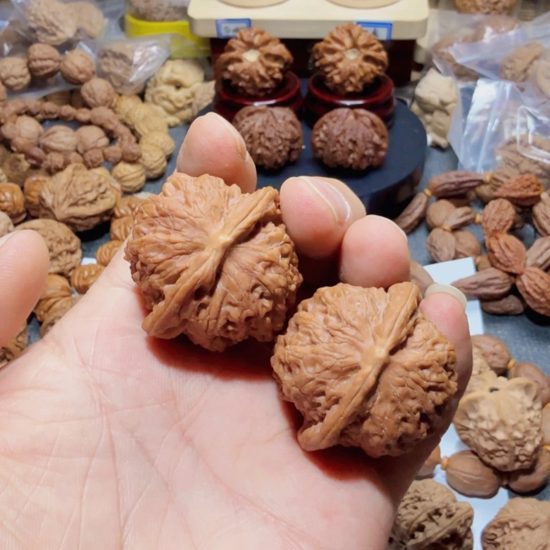 文玩核桃把件血麒麟40有修