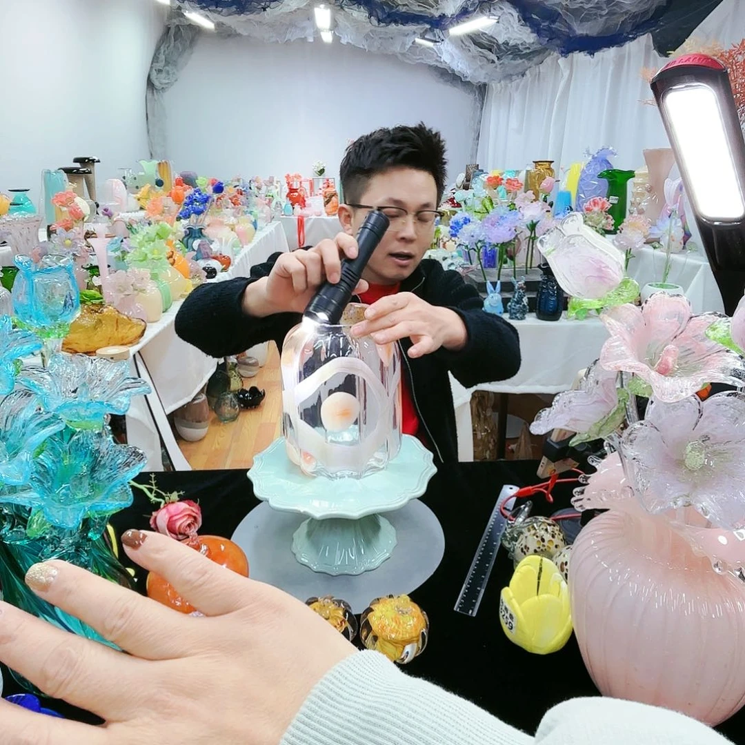 福利不退不换琉璃艺术品