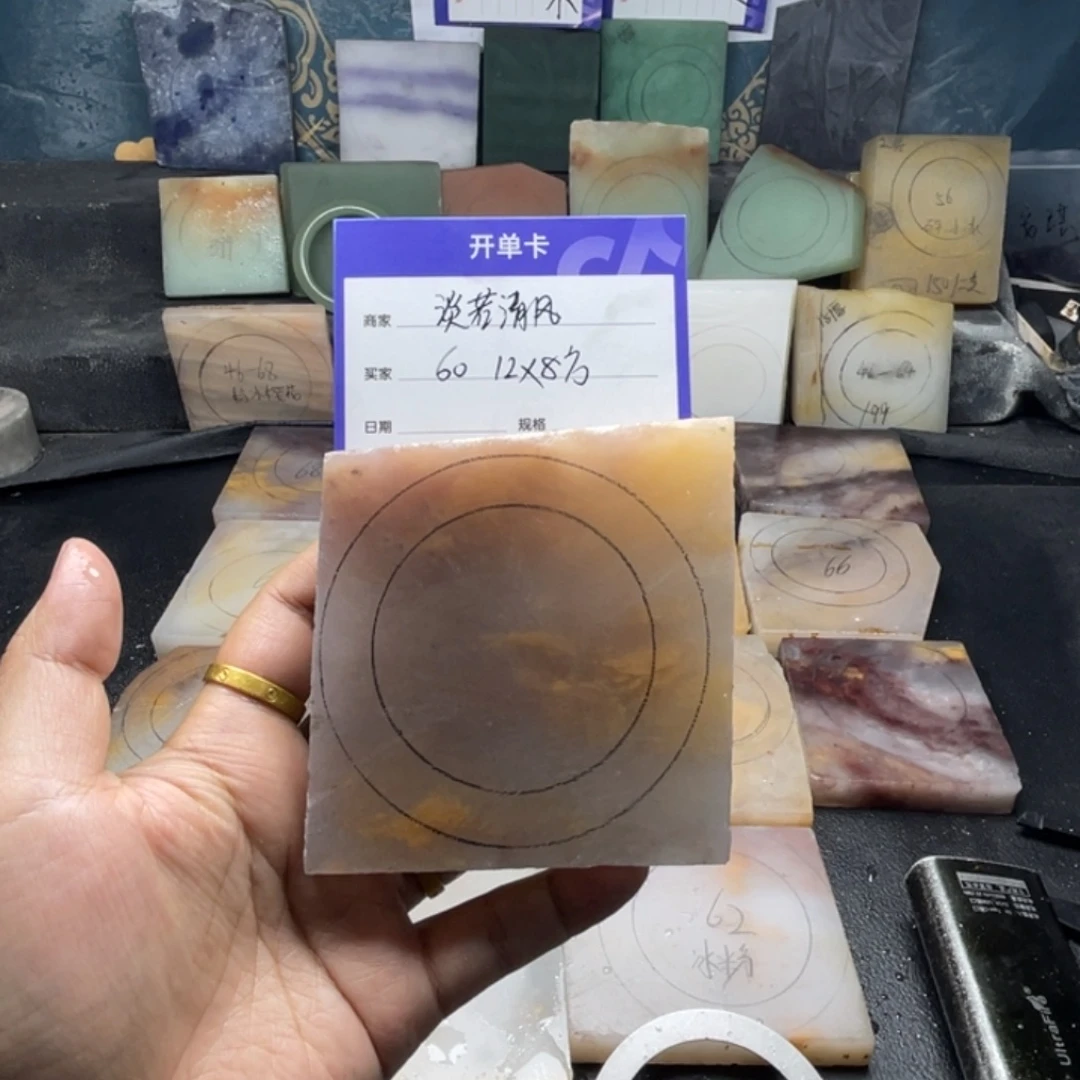 淡***风石英质玉（金丝玉）未镶嵌手镯定制手镯