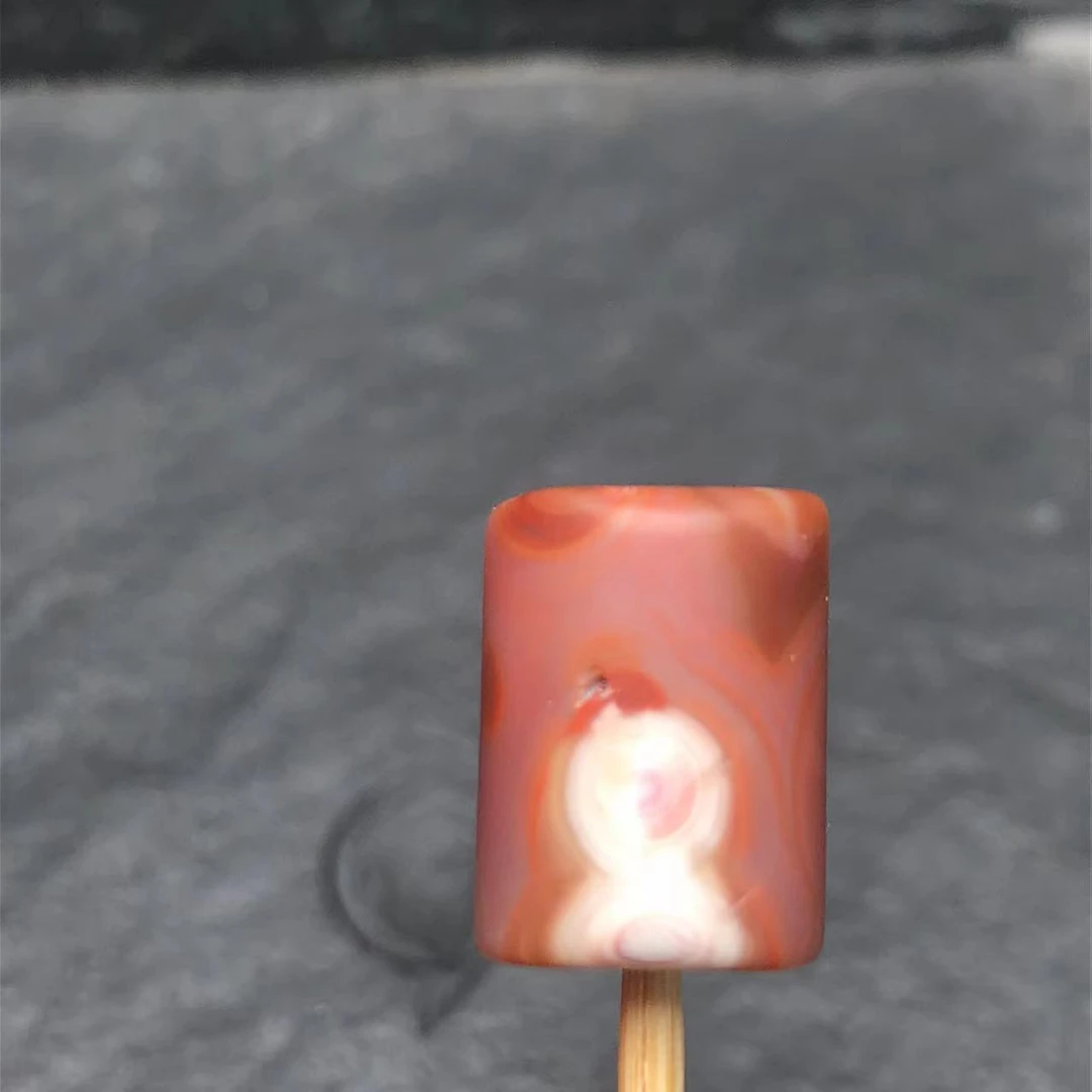 天然原矿南红玛瑙桶珠对孔14.6直径10.8毫米