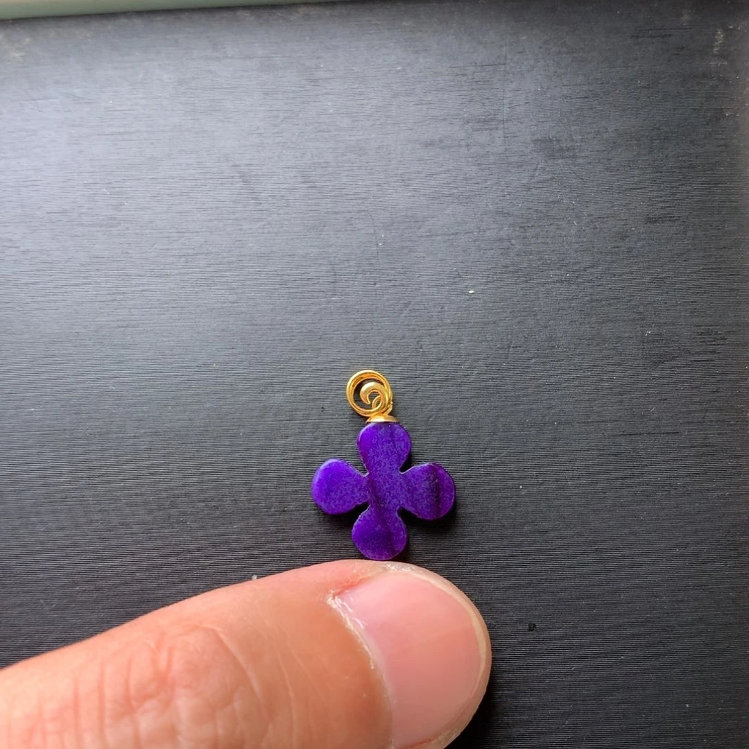 苏纪石（舒俱来）18K金镶嵌吊坠