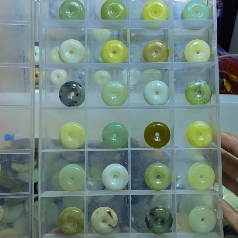 【闪购商品】蛇纹石玉其他未镶嵌187