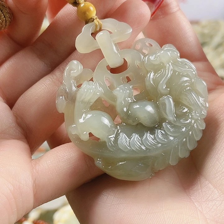 未镶嵌和田玉挂件