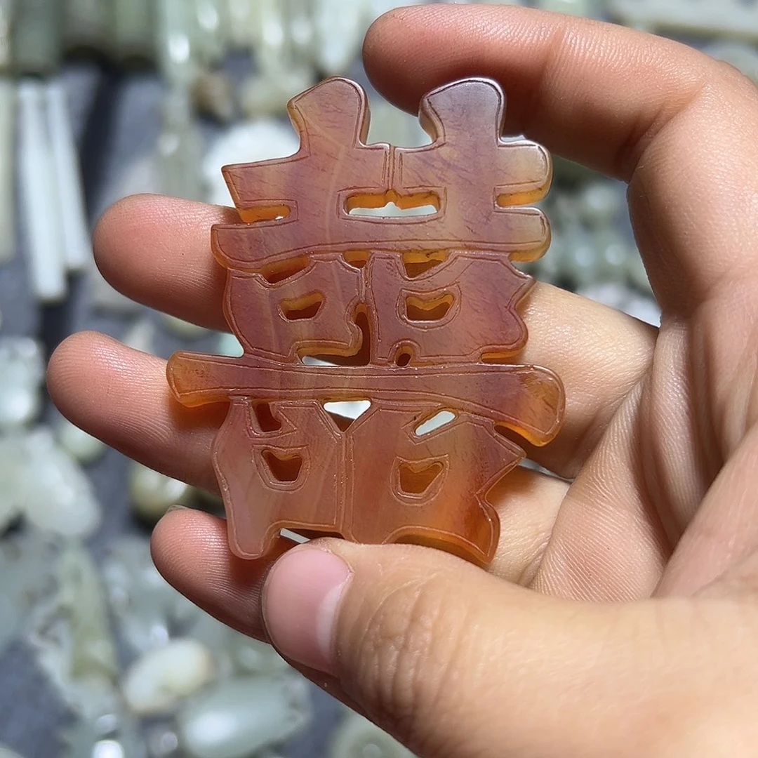 玛瑙/玉髓颈饰未镶嵌