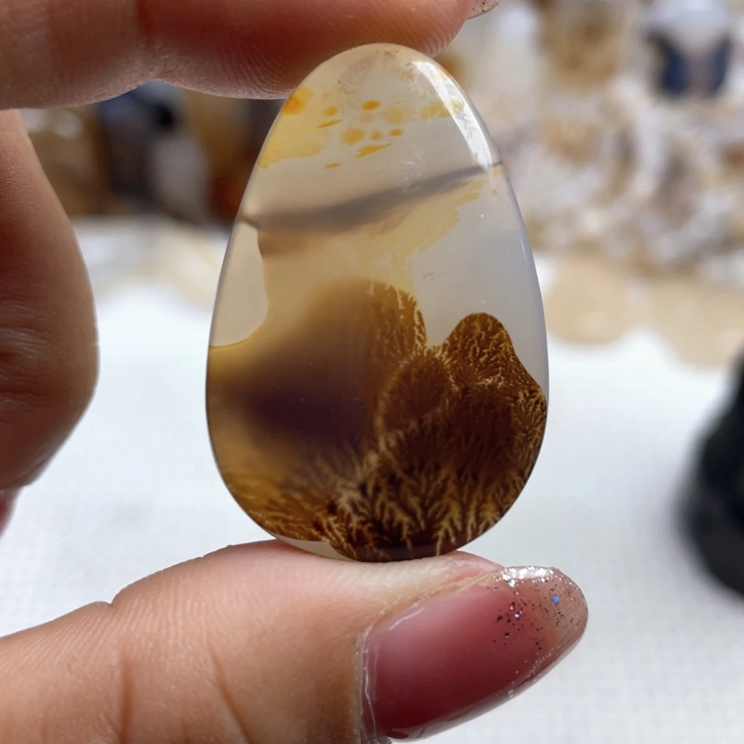 玛瑙/玉髓未镶嵌颈饰