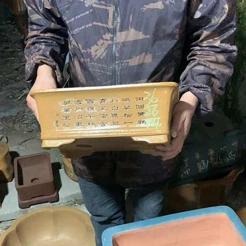 紫砂花盆手工制作
