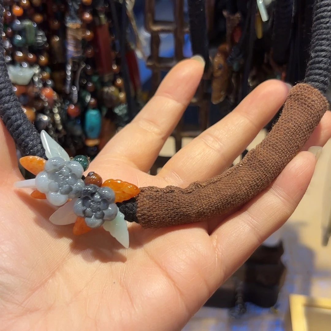 翡翠未镶嵌颈饰原创