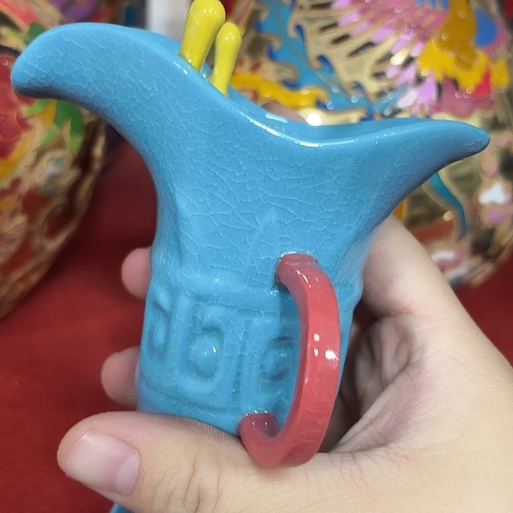 瓷器摆件，瓷器摆件…………