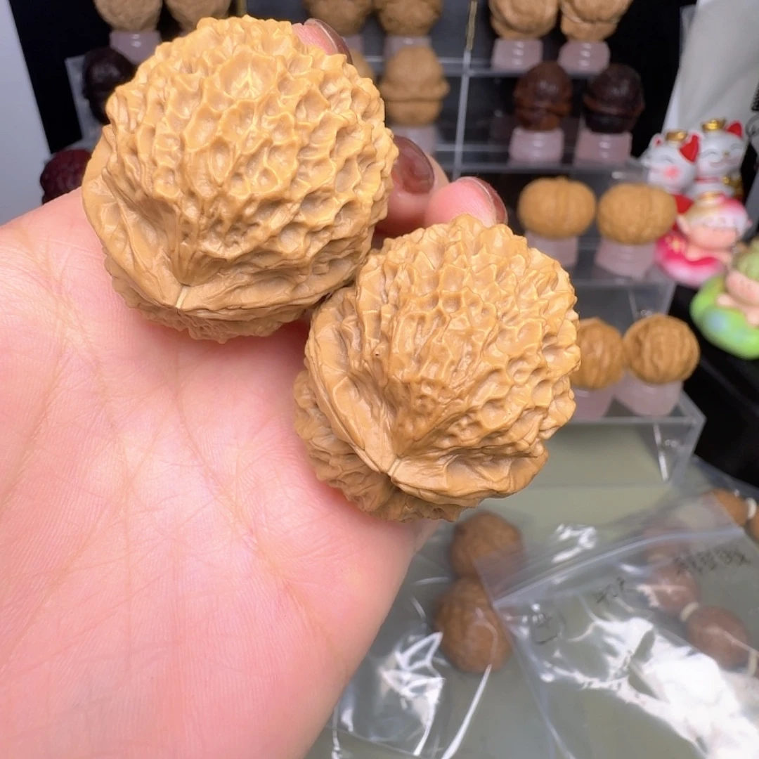 吊坠文玩核桃4号车40尺寸真龙鉄绣球