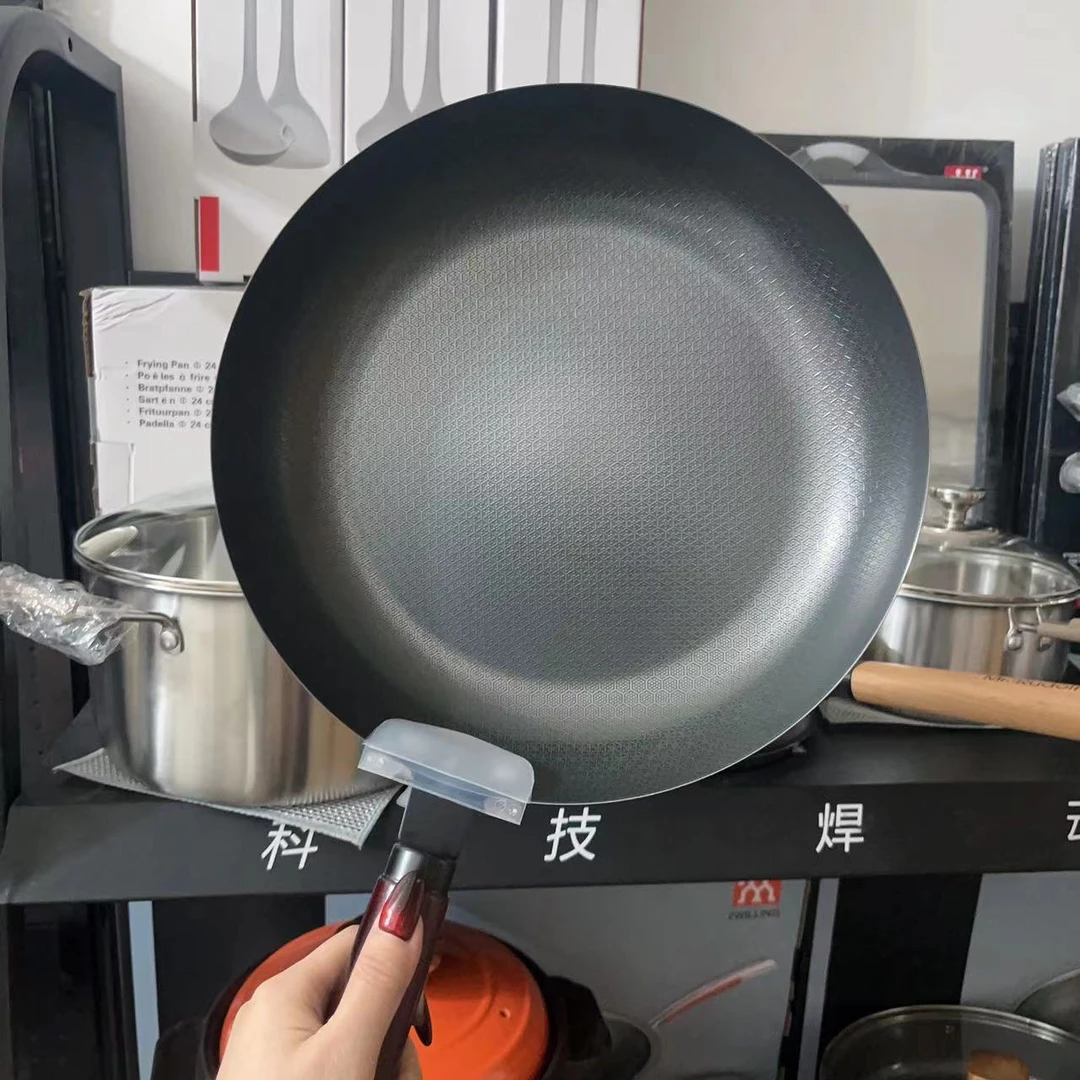 28cm家用品牌铁平底锅深煎(不带盖)