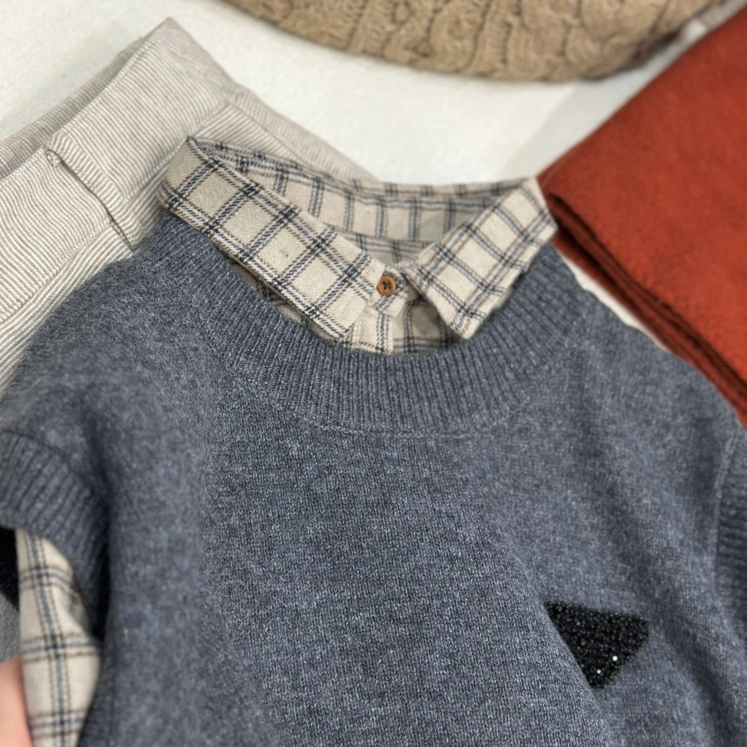 纯羊毛圆领背心纯色无袖马甲叠穿文艺时尚百搭保暖护胃坎肩气质