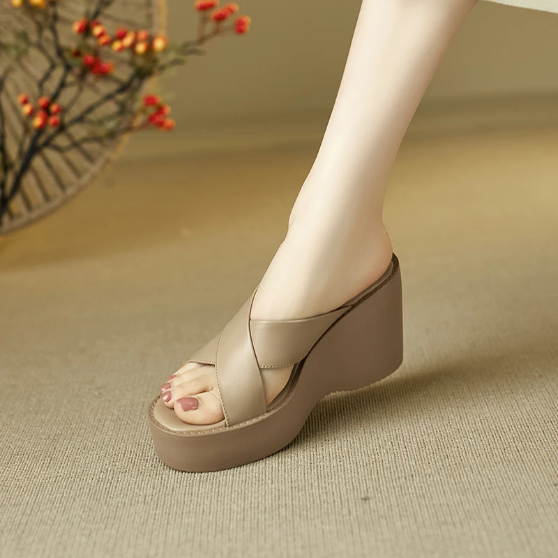 9.5cm百搭松糕厚底凉拖鞋女外穿休闲高跟坡跟鞋小个子舒适真皮拖