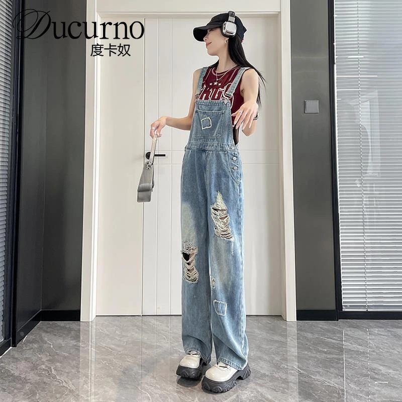 破洞牛仔背带裤女夏夏夏季新款韩版宽松显瘦减龄酷盐系直筒阔腿裤