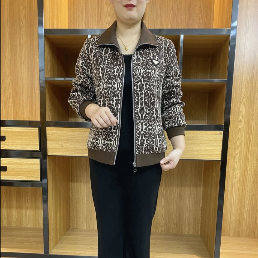 妈妈装秋款洋气时尚休闲夹克外套显瘦90-165斤减龄百搭短款春秋