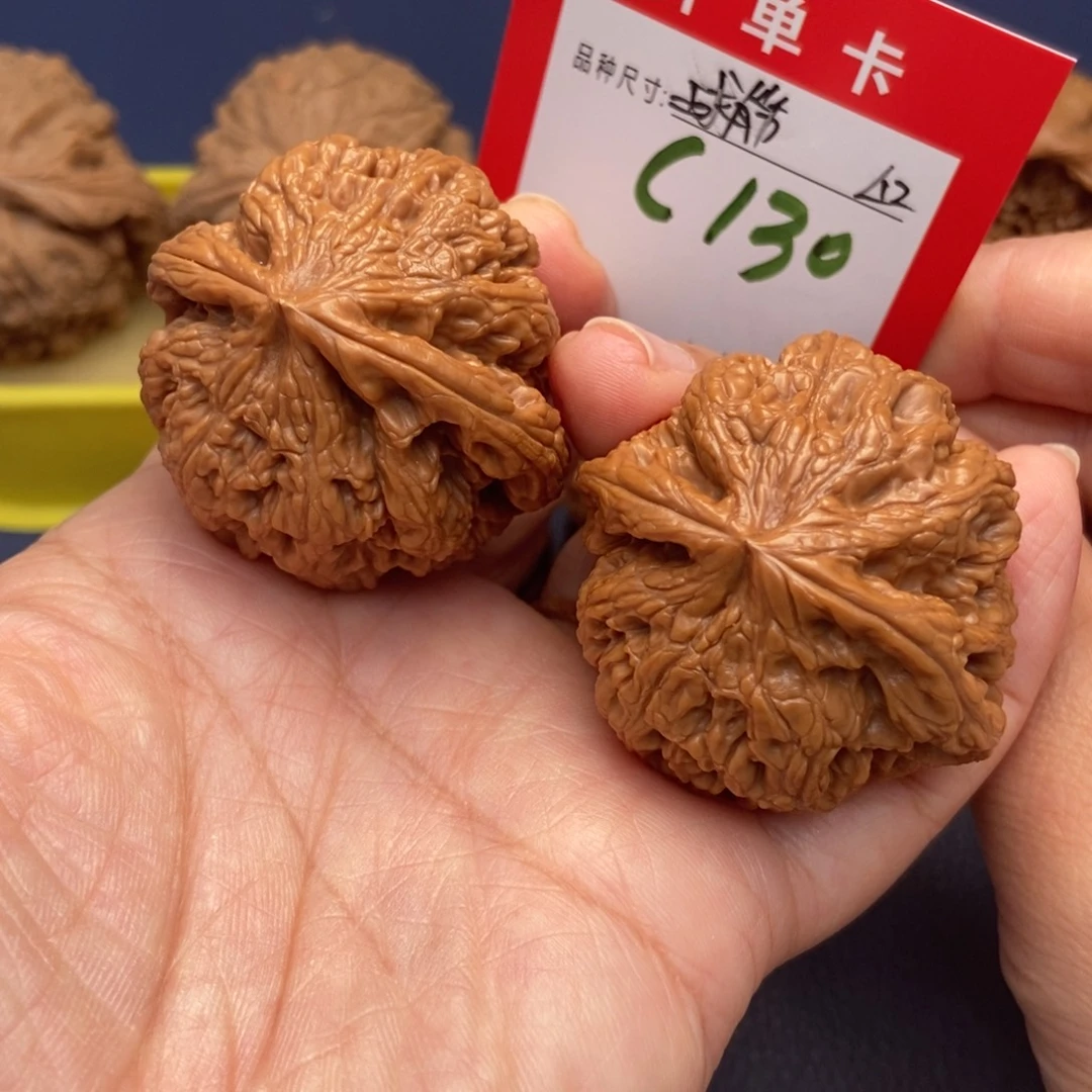 吊坠文玩核桃文玩核桃