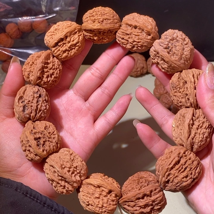 手串文玩核桃……11