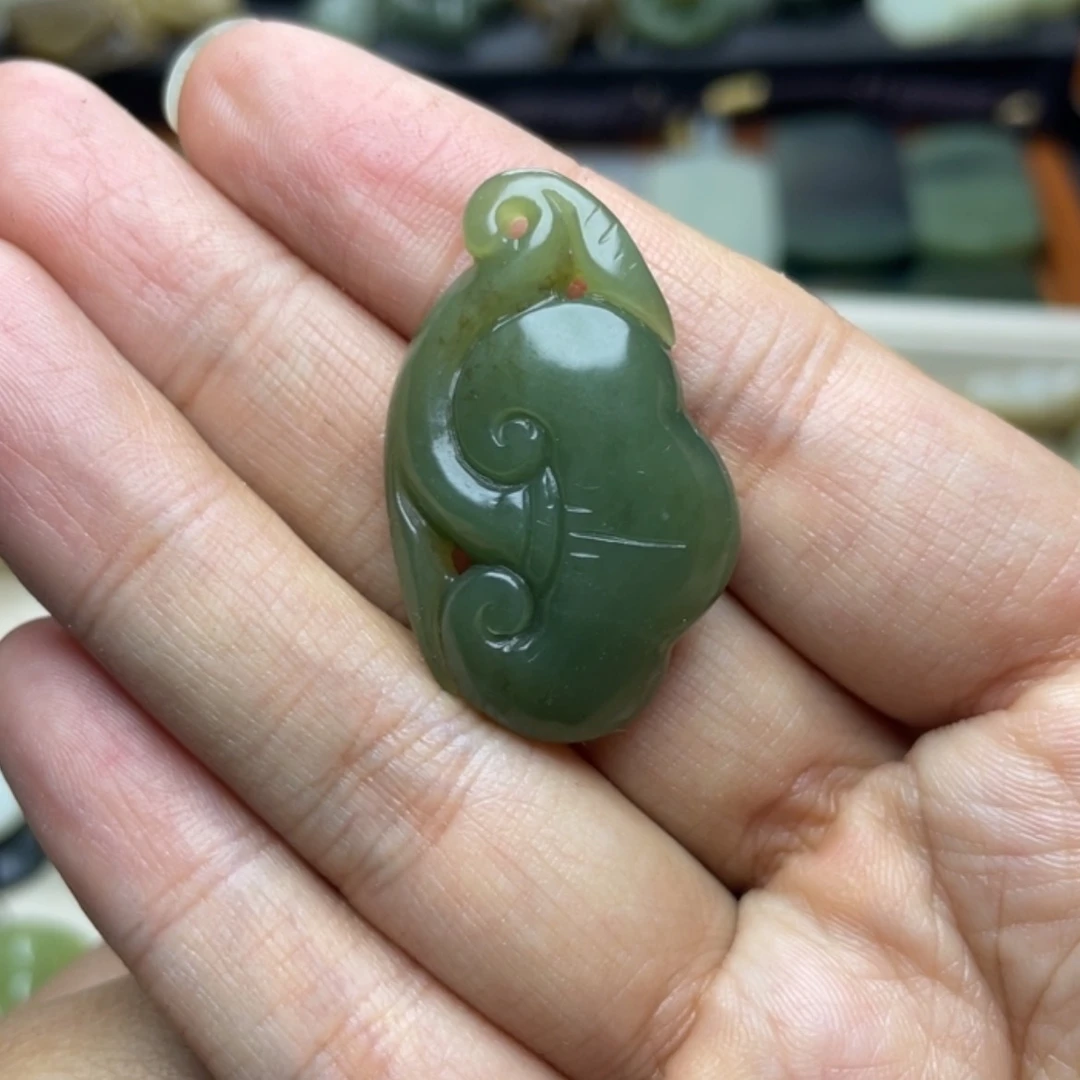 【闪购商品】颈饰未镶嵌和田玉幸****?