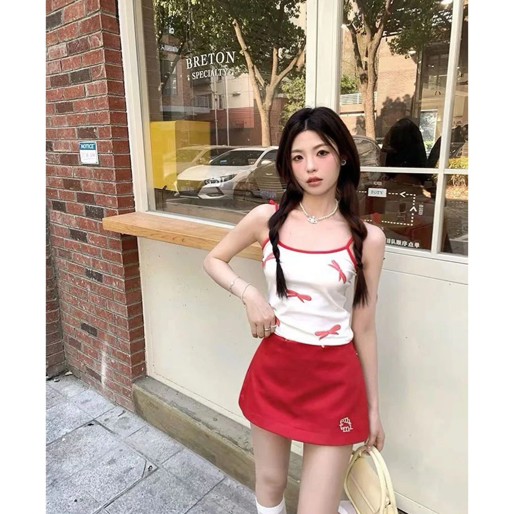 辣妹包臀裙夏季新款纯欲可爱红色a字半身裙女设计刺绣防走光短裙