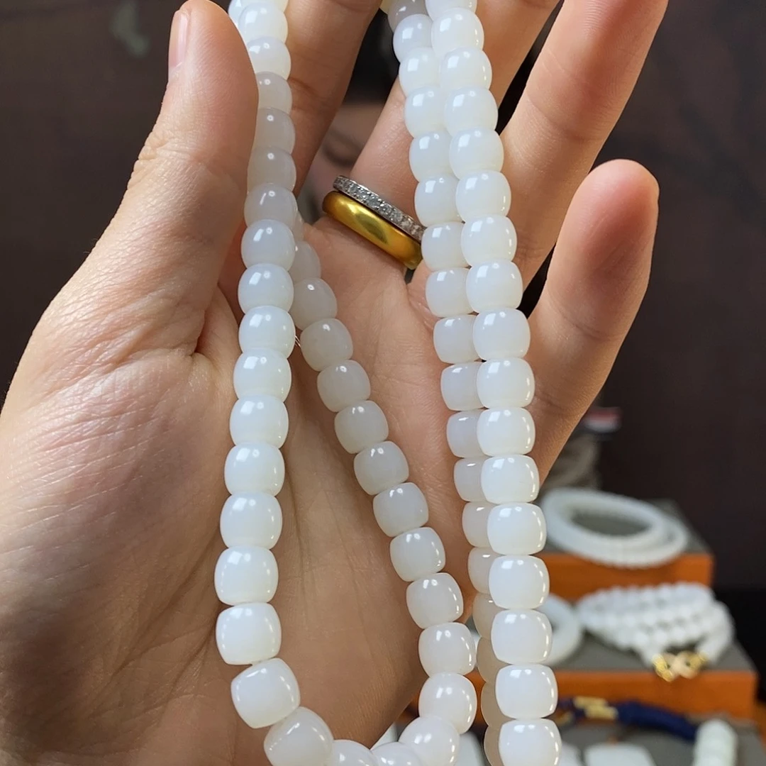 和田玉挂件未镶嵌木***君