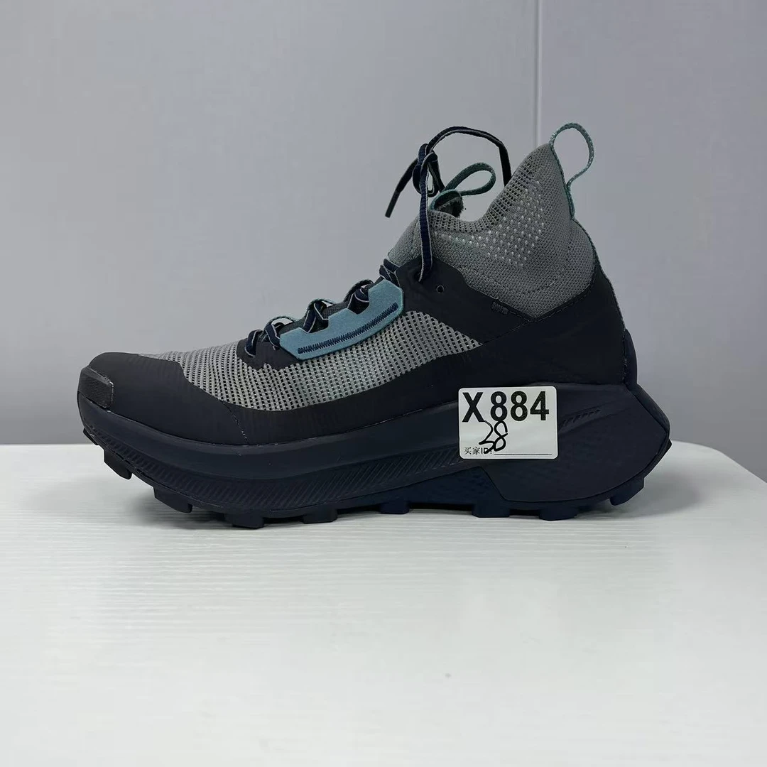 3-新款户外运动百搭休闲鞋 X884