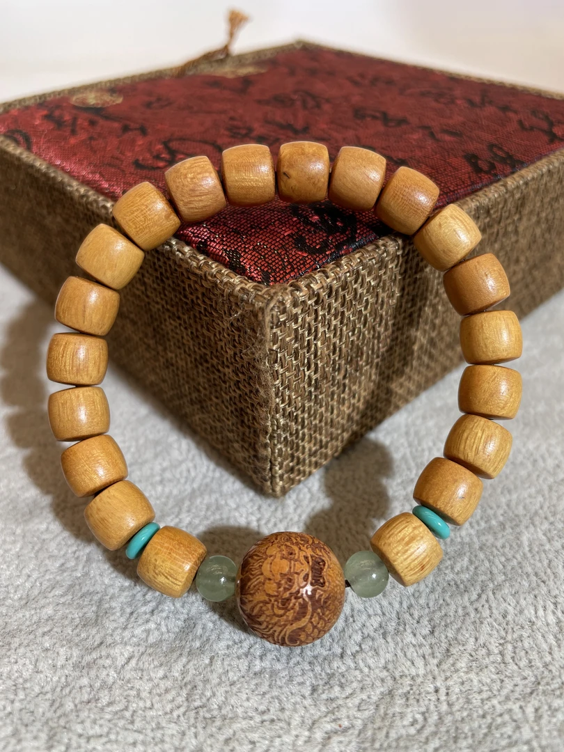 鸿鹄文玩手串  9m 龍字直切黄金檀  A1059