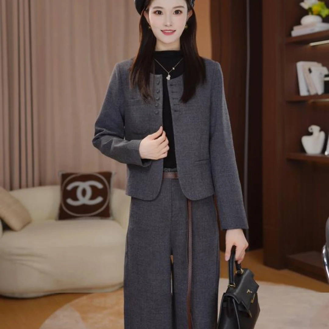 清冷系禅意衣服女秋季新款洋气百搭西装短外套显瘦阔腿裤子两件套