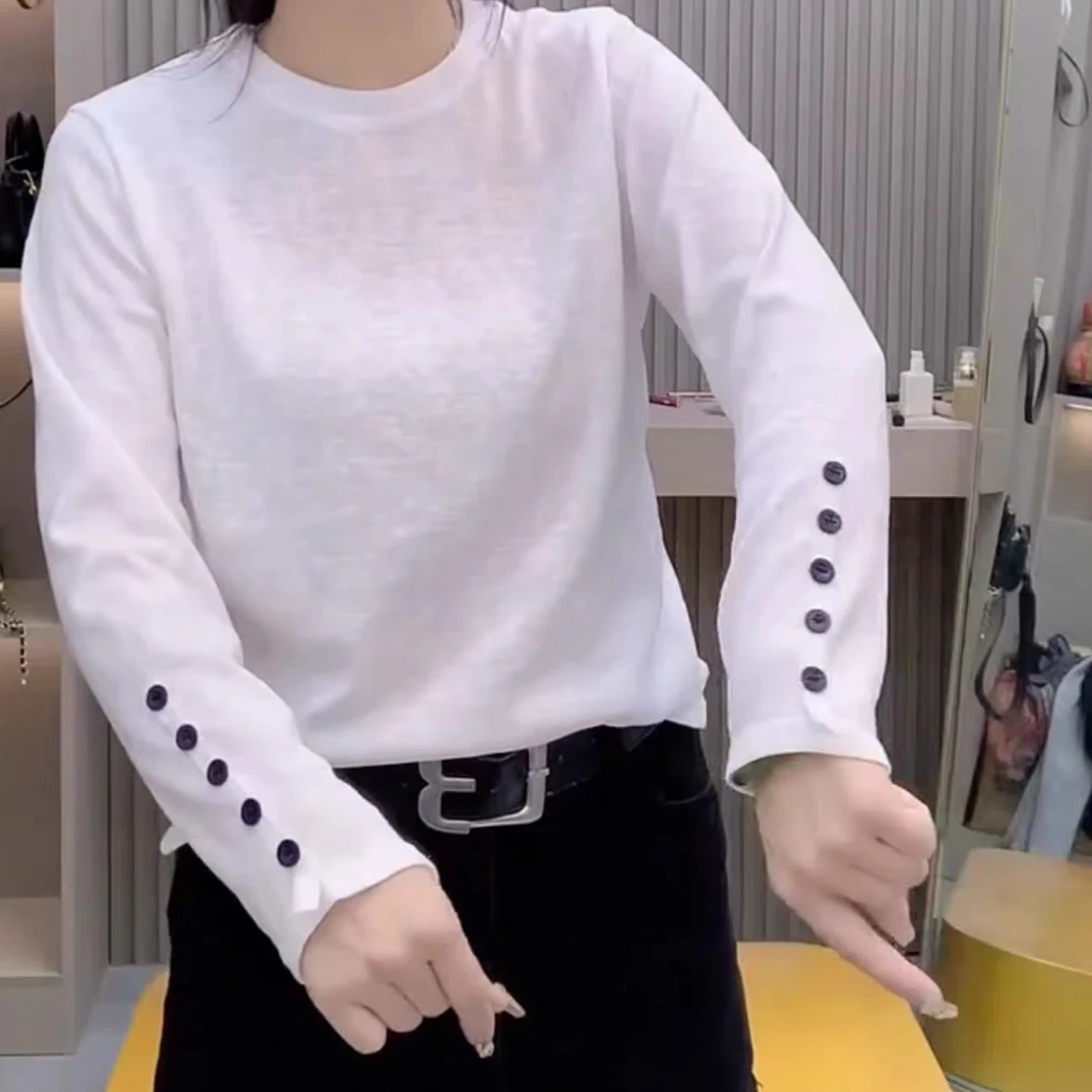 QL—7617常规长袖圆领极简风女直筒型T恤时尚秋冬内搭白色
