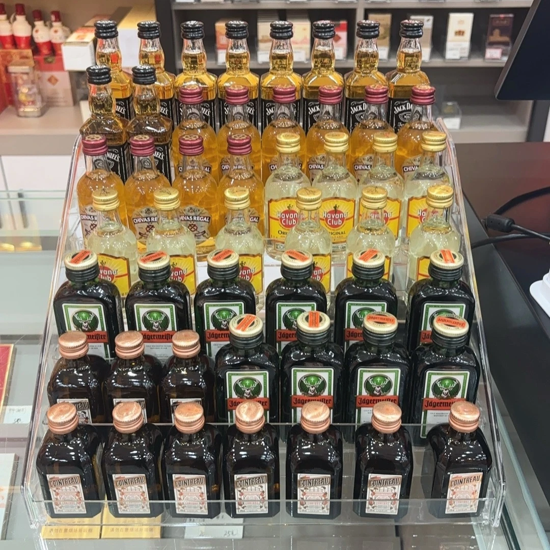 阶梯小酒架迷你便利店小瓶洋酒基酒展示架桌面吧台多层酒柜置物架