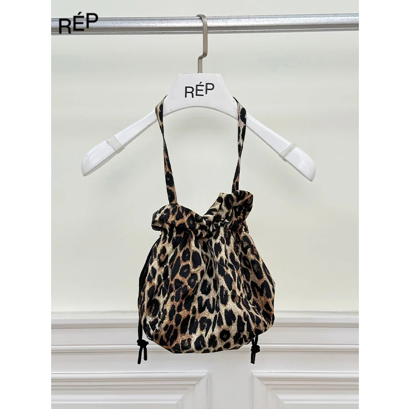 DAMSON MADDER设计师品牌豹纹印花抽绳小袋25PS TheREPUBLIQUE